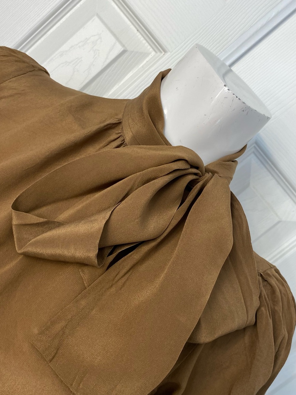 💯Silk Tie-Neck Long Sleeve Blouse in Olive Brown - Picture 7 of 9